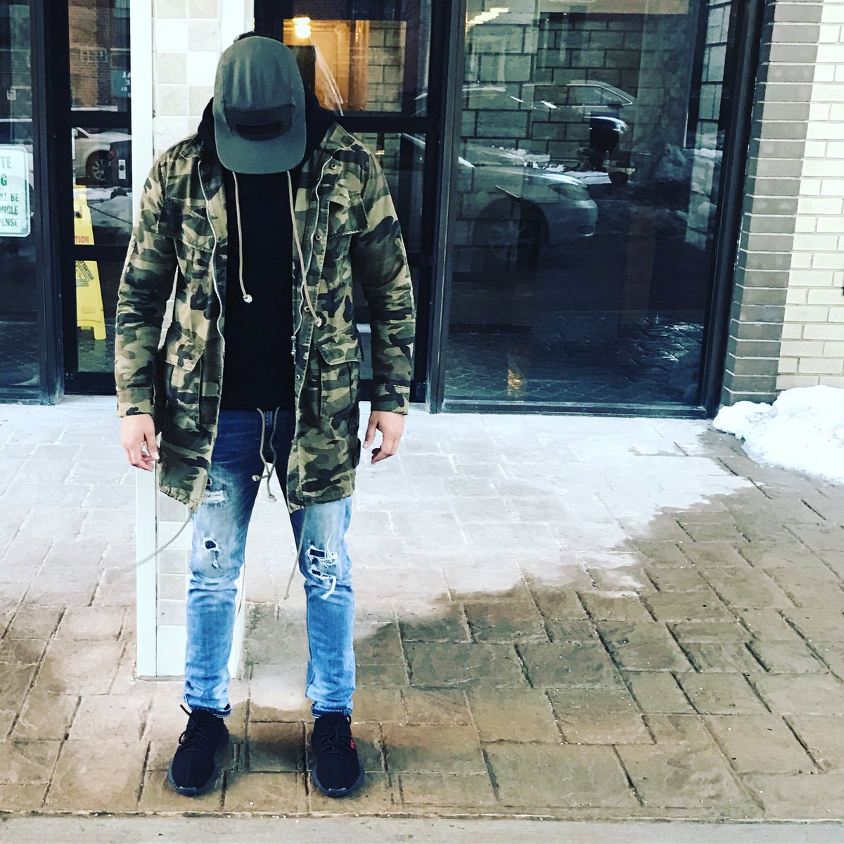 gem_miner11's tweet photo. @profoundco today's fit with 3 of my favorite pieces plus yeezys #profoundco #YeezySupply #yeezy350v2 @adidasoriginals https://t.co/cBQyMvEh0R