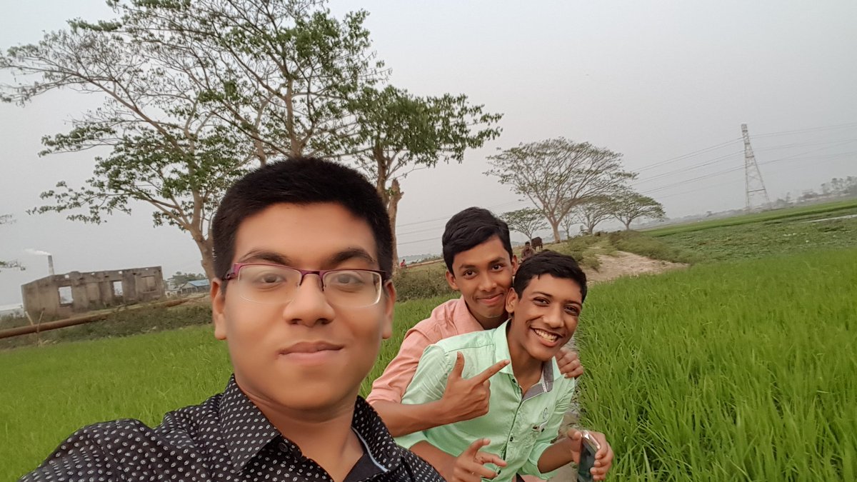 tajbidshayel's tweet photo. it was a great fun with best frnds @KBPROJJOL2 @modak_prottoy @BinProjjol https://t.co/6ZwuFCOtGL