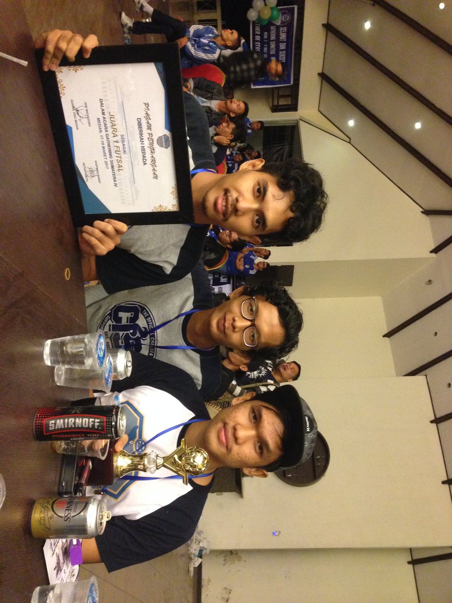 CISCbinjai_'s tweet photo. Tim futsal CISCBinjai ft @chelsea_langkat menjadi Juara 1 pada Turnament Futsal seluruh regional Sumatera. Ntaps! #Gathsum4CISC @ChelseaIndo https://t.co/GWCD59Vw4L