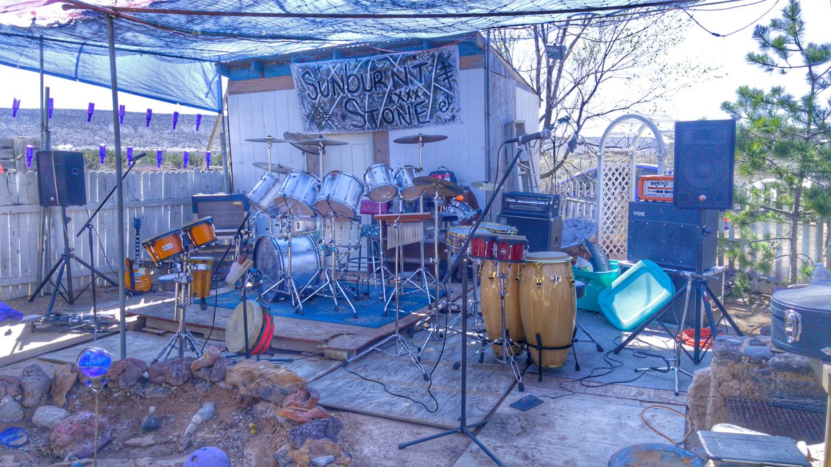 SunburntStone's tweet photo. Jam Time... https://t.co/TTnl3lhNQV