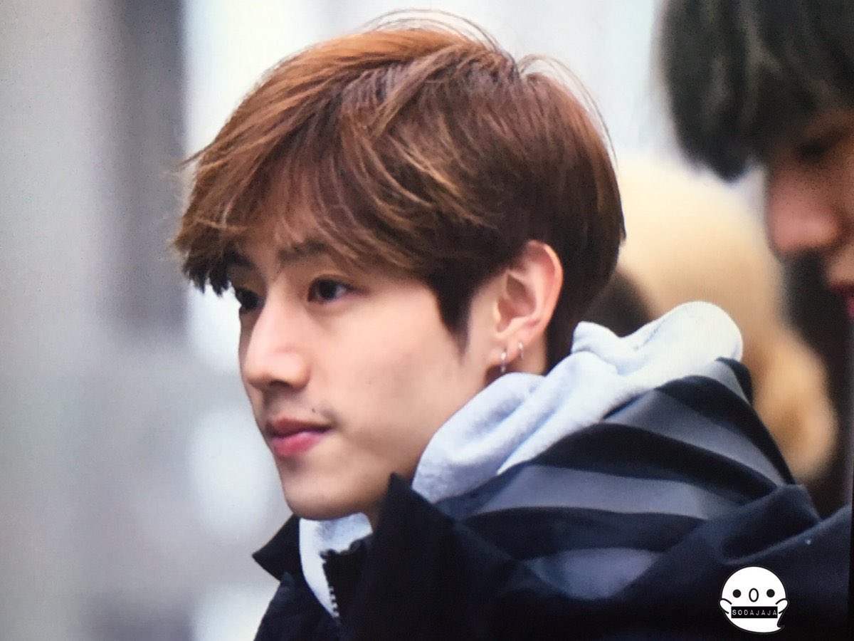 mmmtttaepeach's tweet photo. มาร์คจะไปถ่าย Law of the Jungle ที่นิวซีแลนด์สิ้นเดือนมีนาคมนี้ //แนบรูปไรหนวดความก๊าวใจนี้ มาร์คทำได้อยู่แล้วขอให้ไม่เจ็บกลับมาเป็นพอเนอะ♥️ https://t.co/SmXUsdtgJo
