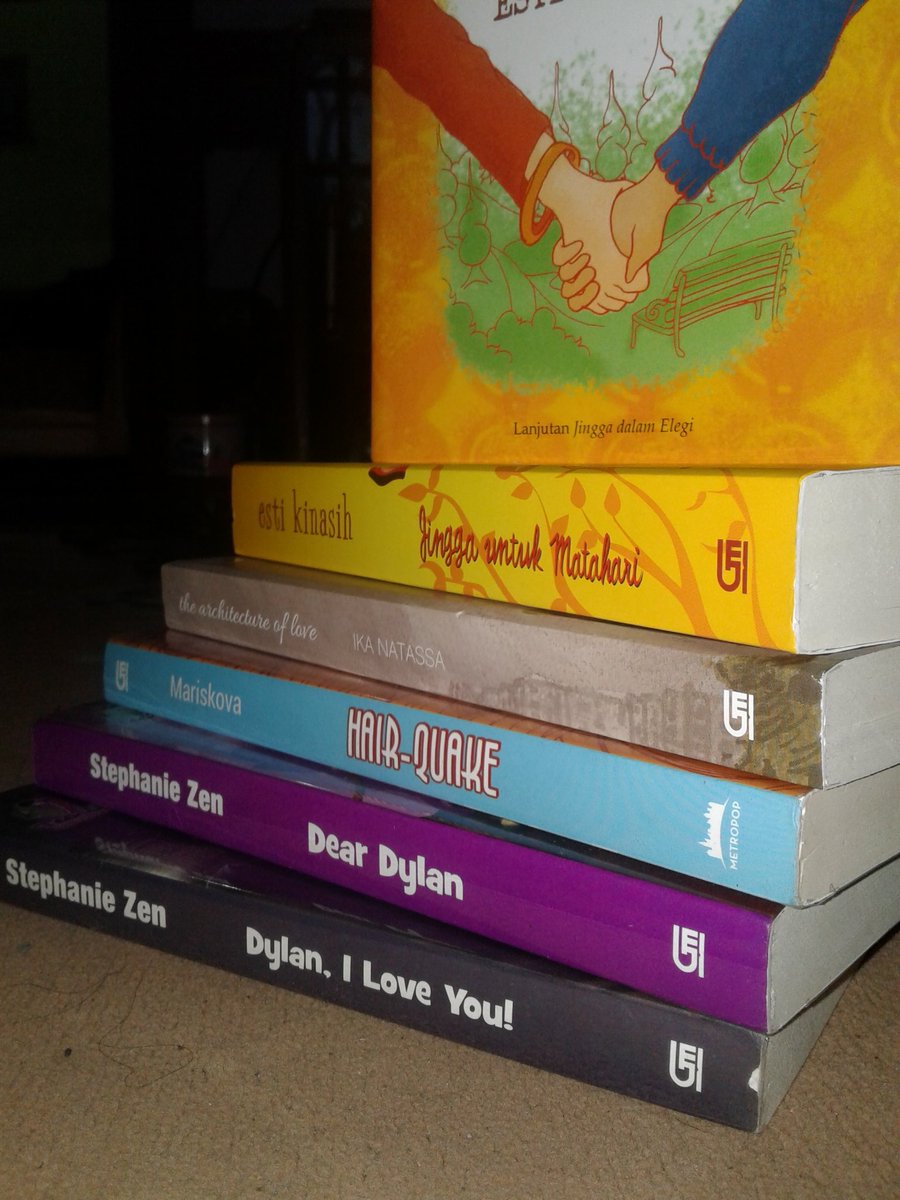 HAPPY B'DAY <a href="/Gramedia/">Gramedia</a> yg ke43 smga sllu mjdi tpt naungan pra penlis yg imajinatif kreatif&amp; sllu d❤ pra pmbca @bincang_buku #Nyata43 #GPU43