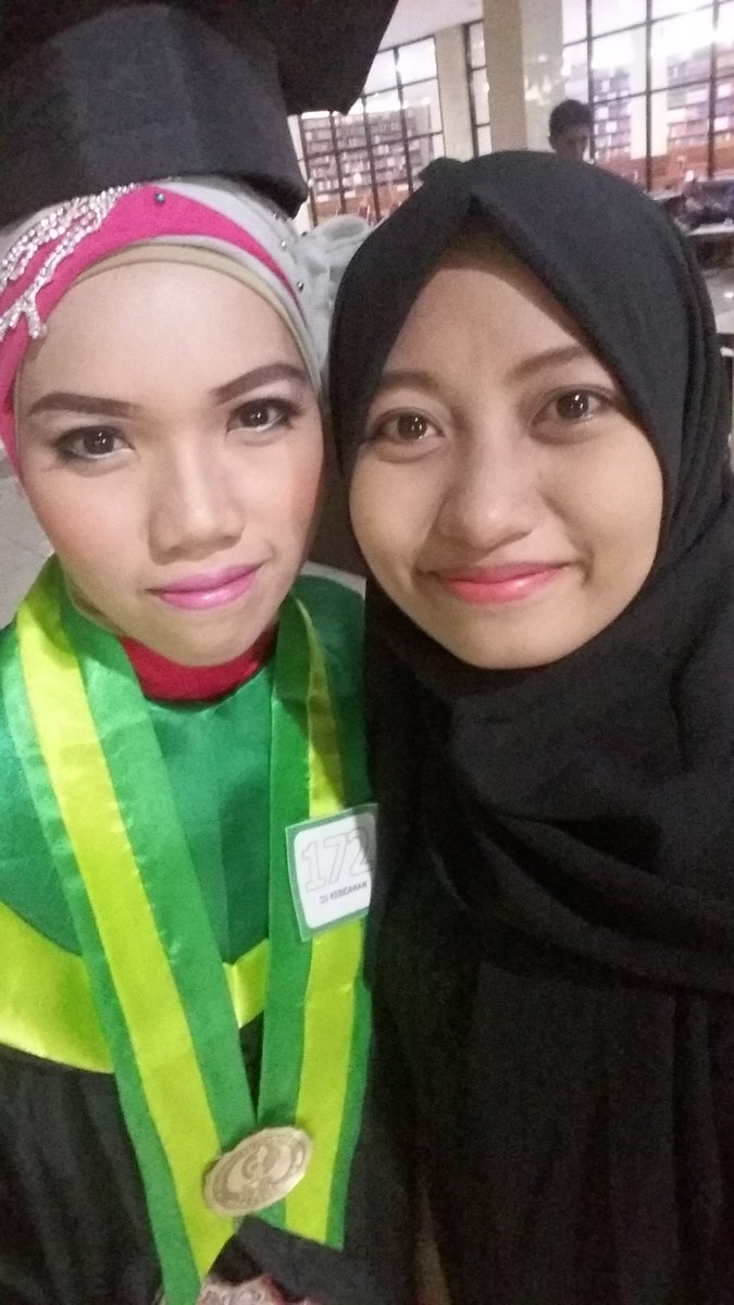 ikamidwife25's tweet photo. Saudara 😘 https://t.co/Xzy796iPt9