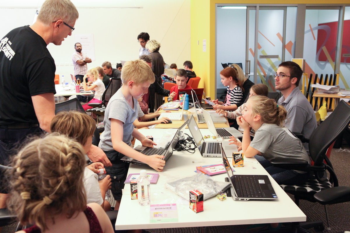happycodingllc's tweet image. Join HappyCoding for a STEM Summer Camp! 

eventbrite.com/myevent?eid=32…