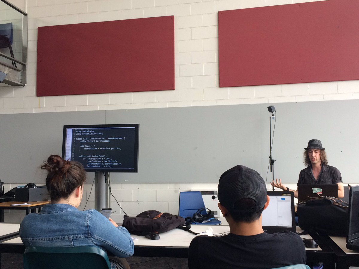 salhadidi's tweet photo. @DevDiner presenting his Mobile #VR workshop at #code3100 @UNSWCoDe @UNSWBuiltEnv https://t.co/8hqrhkltNB