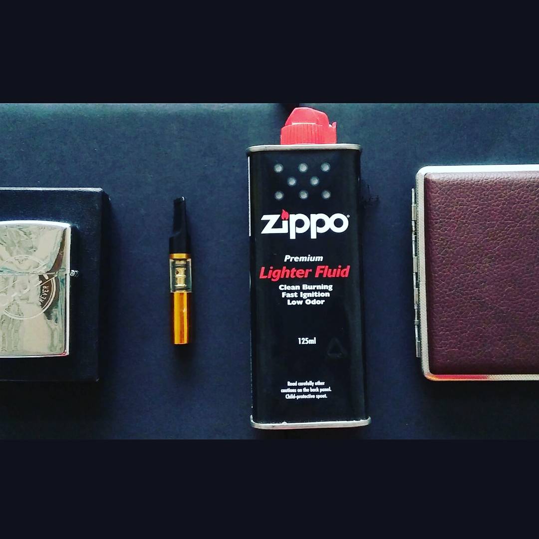 rasel975's tweet photo. https://t.co/PaSbfnML3t @9teenbiz 
#Dhaka #Zippo #lighter #cadet #buetian #best #quality #brand #stylish #casual #buynow #unique #awesome https://t.co/Icp8Mia3fN