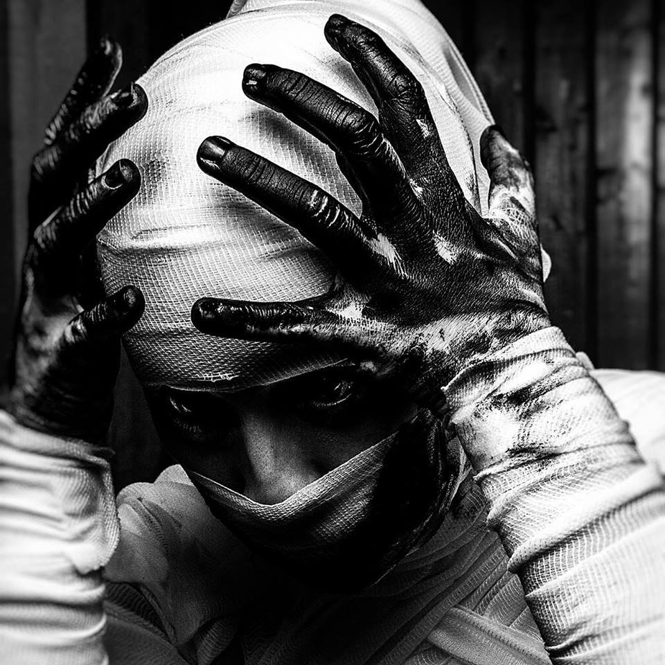 WtFeverIwant's tweet photo. shit is fuckin maddening! #FuckyourGODS #FuckyourPolitics & #FuckyouCriPPLeS #FuckyouFags #FuckoffMuslims #Fuckoff @POTUS #Fuckyou @Pontifex https://t.co/mb2Qzud3kM