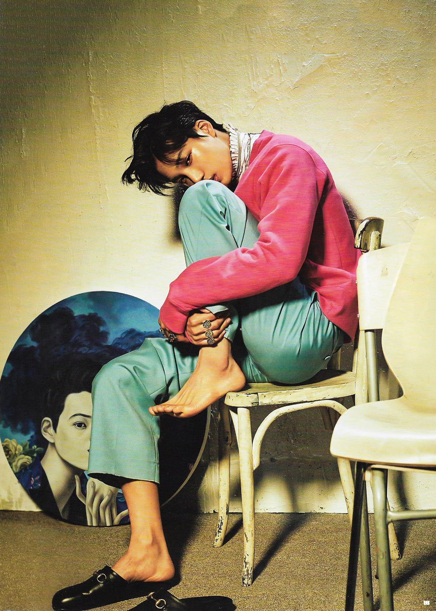 knockknock0408's tweet photo. [SCAN] KAI - VOGUE MAGAZINE cr.username_0114
https://t.co/zWEhKNjXa6 https://t.co/E14zanaCCj