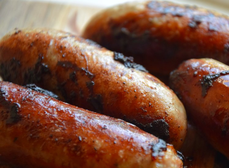 #Sausages for #breakfast anyone?  Best thing for a Monday morning I think.  My #glutenfree Premium #Pork are just the job! #theblackfarmer