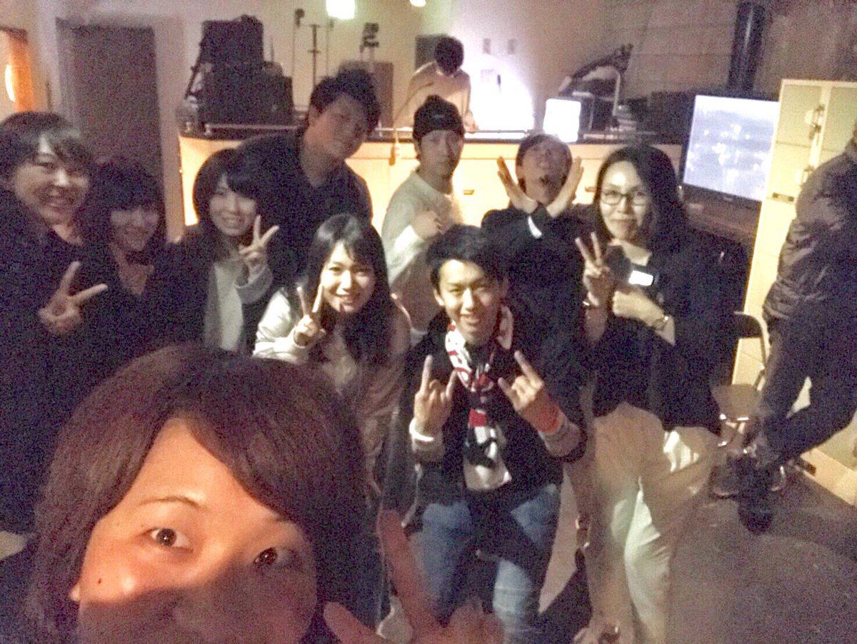 _nanairo716's tweet photo. 昨日は名古屋ライブ沢山の方に見てもらえました。僕たちの最後を見届けてくれてありがとう！
残すは明日の東京だけです！！
気合い入れて向かいます🔥🔥 https://t.co/6zuUglSNY1
