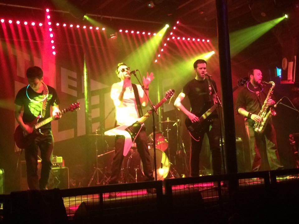 ready5uk's tweet photo. Bringing the Happy to Bristol last night, thanks @FleeceBristol for having us, loads of great bands, that's the way to spend a Sunday! https://t.co/6Ypoth5xjh
