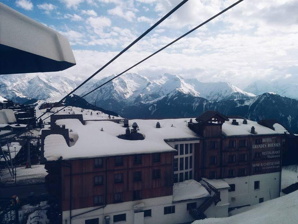 marta_AMG's tweet photo. A year ago today I was in @alpedhuez 🗻😍❤️ #France #Alpe #Dhuez #AlpedHuez ⛷ ❄ what a great memories I have! #travel #TravelYourWay https://t.co/iPPiSiK17E