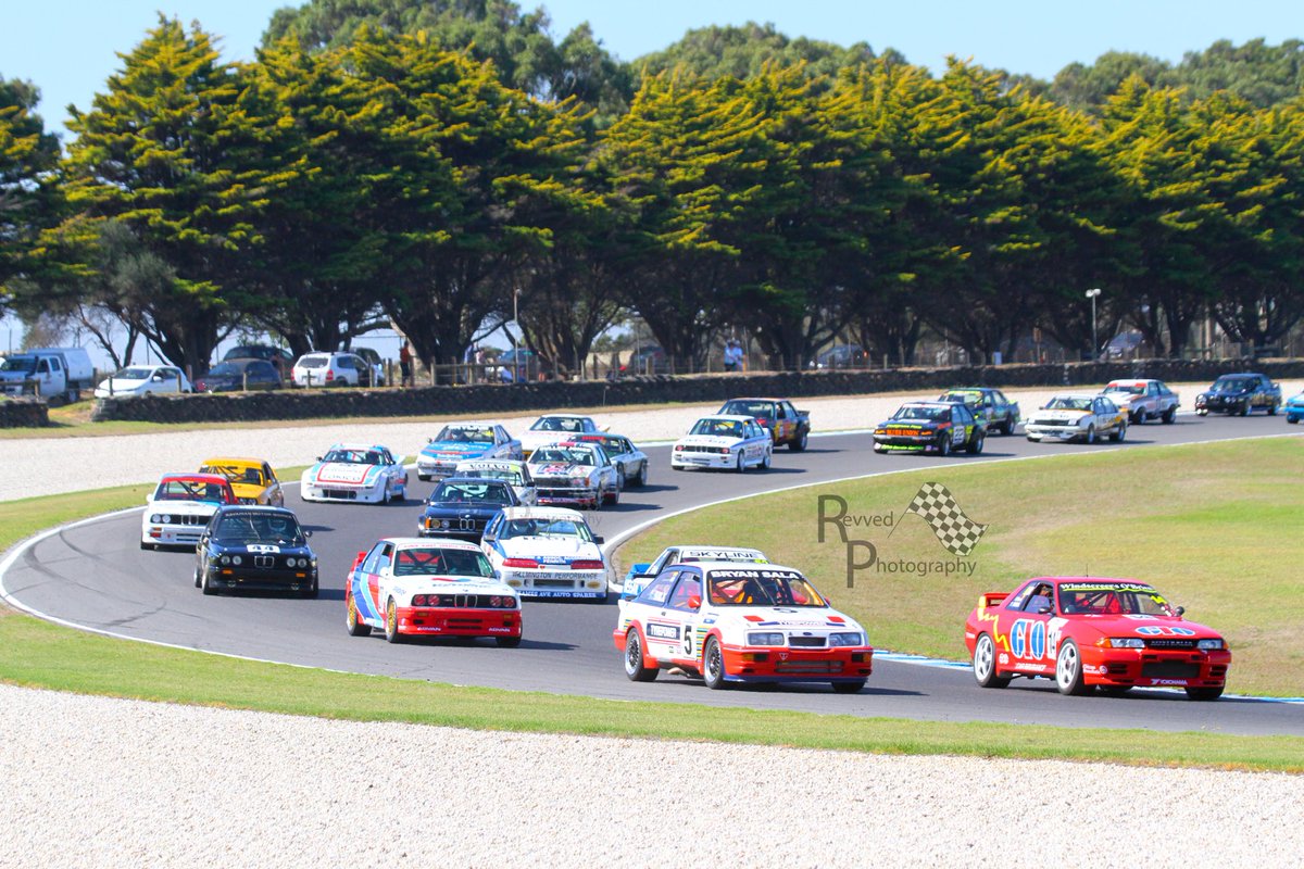 Revved Photography tweet media