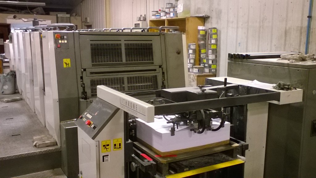 GaryW_WPG's tweet image. That lovely Monday morning sound - our 5-colour press running at 16000 sheets per hour