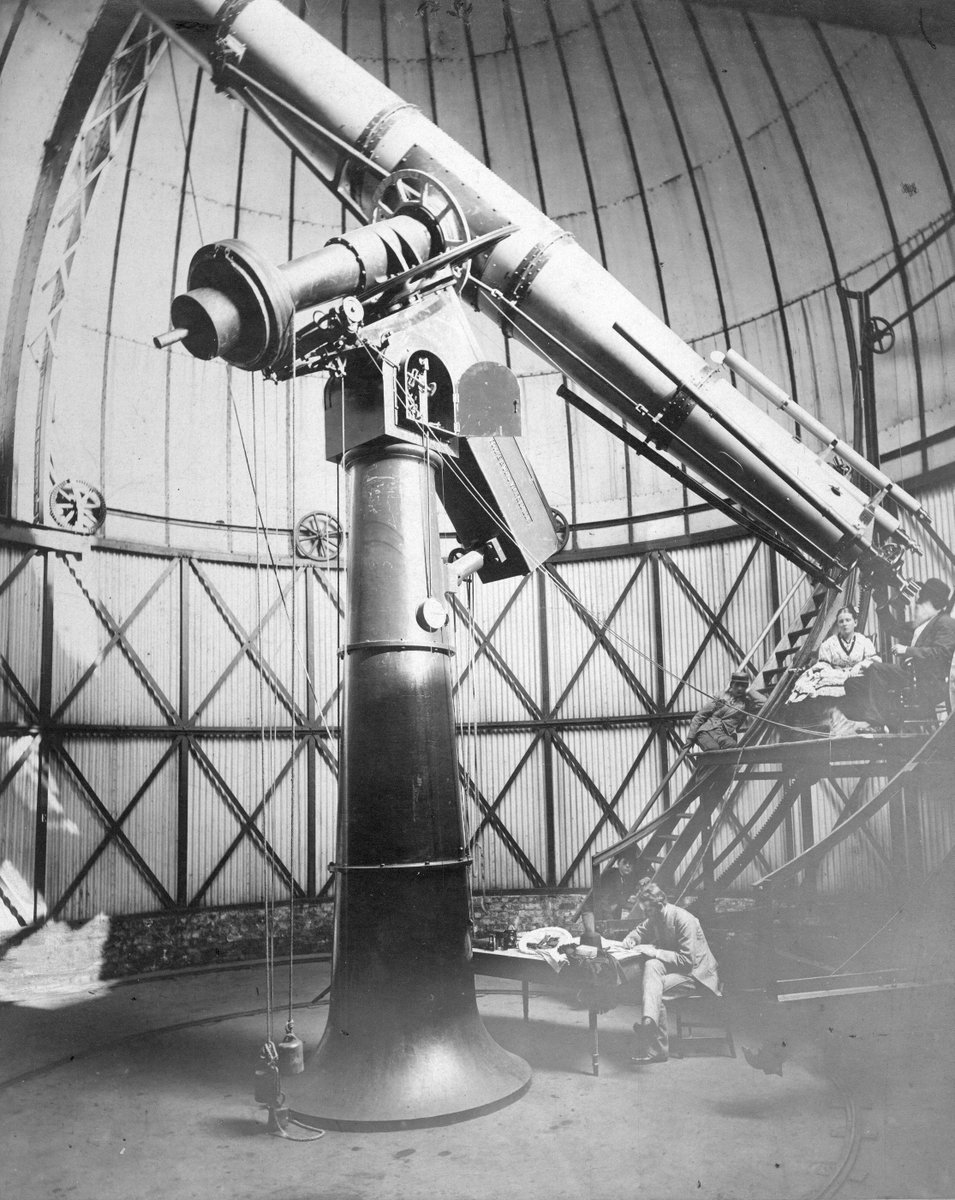 Кто 1 использовал телескоп. Телескоп 19 века. Телескоп 1960. Старинный рефрактор телескоп. Телескоп рефлектор 19 век.
