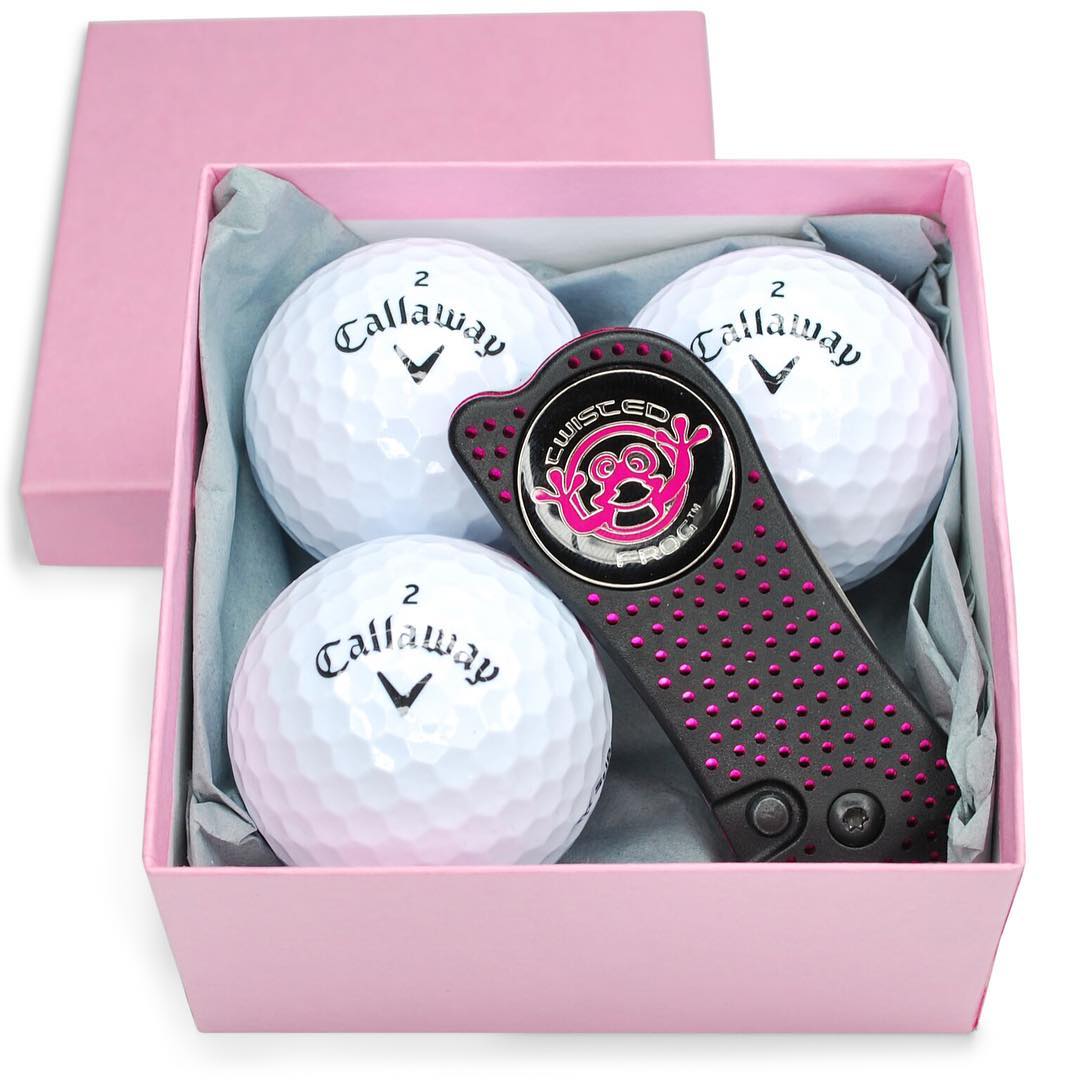 [NOUVEAUTÉ] Relève-pitchs réalisés pour <a href="/thetwistedfrog/">Twisted Frog</a> 🐸 Demandez le votre! ⛳️On craque pour le #packaging 🎁 #personnalisation #golf