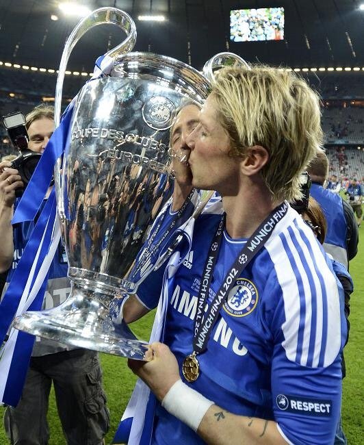 Happy 33rd Birthday Fernando Torres! Once a blue will always be a blue! 