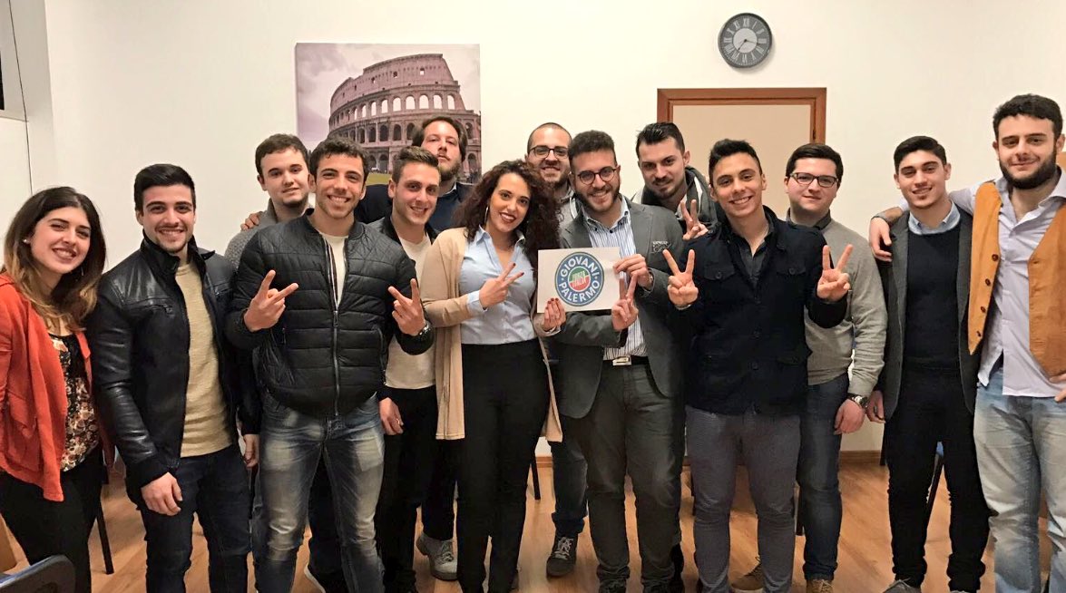 #WeAzzurro a #Foggia #Perugia #Agrigento #Palermo quotidianamente sul #Territorio #NoiNonCifermiamomai! @AngieCalabria <a href="/forza_italia/">Forza Italia</a>