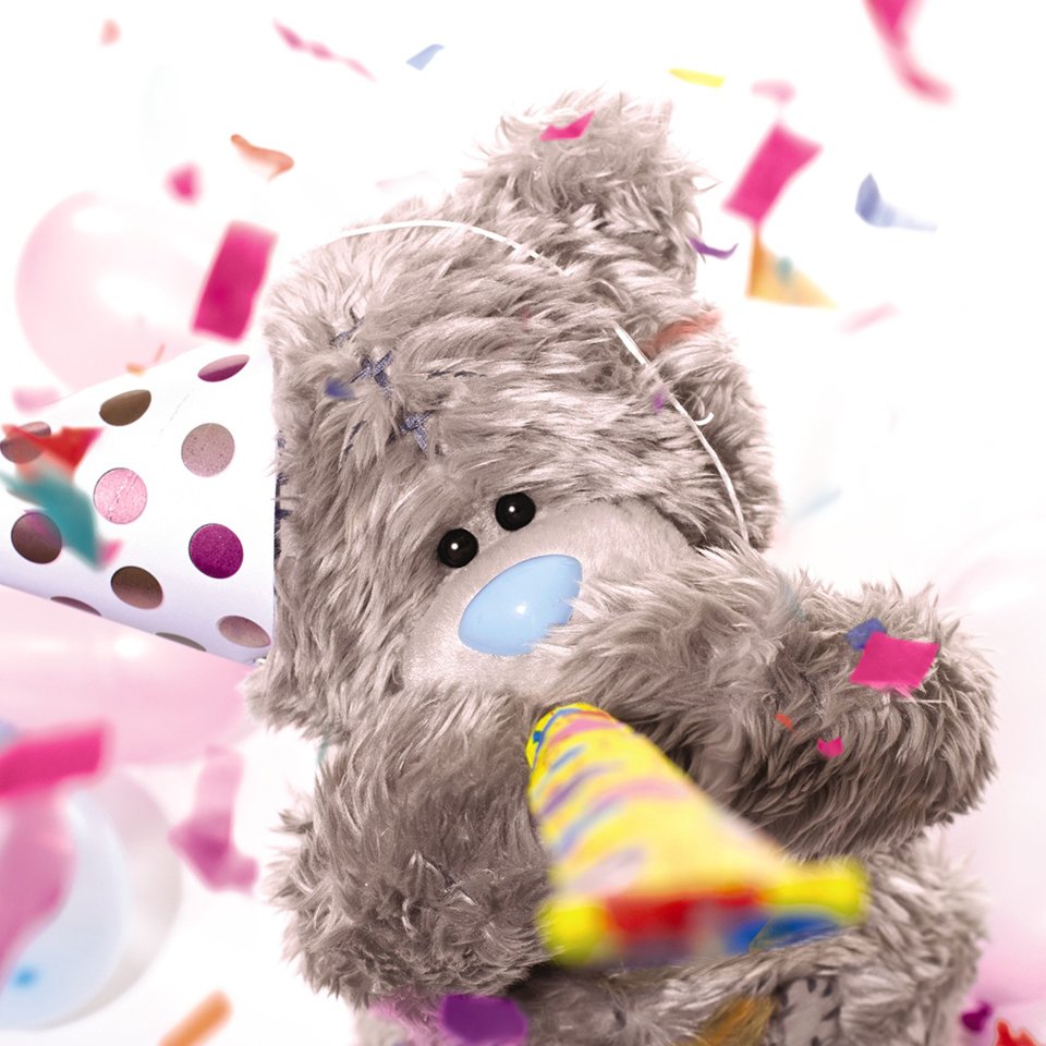 _Me_to_You's tweet photo. It's #InternationalDayOfHappiness we hope you have a very happy Monday! #TattyTeddy #metoyoubears https://t.co/OIRUevIbP4