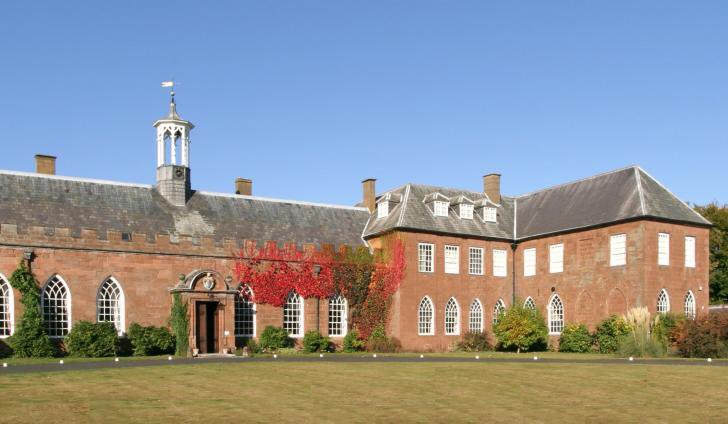 Worcestershire County Museum at Hartlebury Castle to welcome in mums for free on Mother's Day kidderminstershuttle.co.uk/news/local/151…