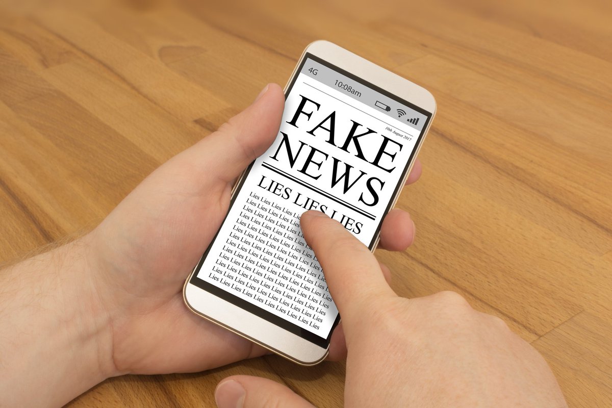 Virgin's tweet photo. The fake news phenomena is a potential nightmare for brands - so what should their next move be? https://t.co/buFgwPo20c https://t.co/QXBbuzXPv7