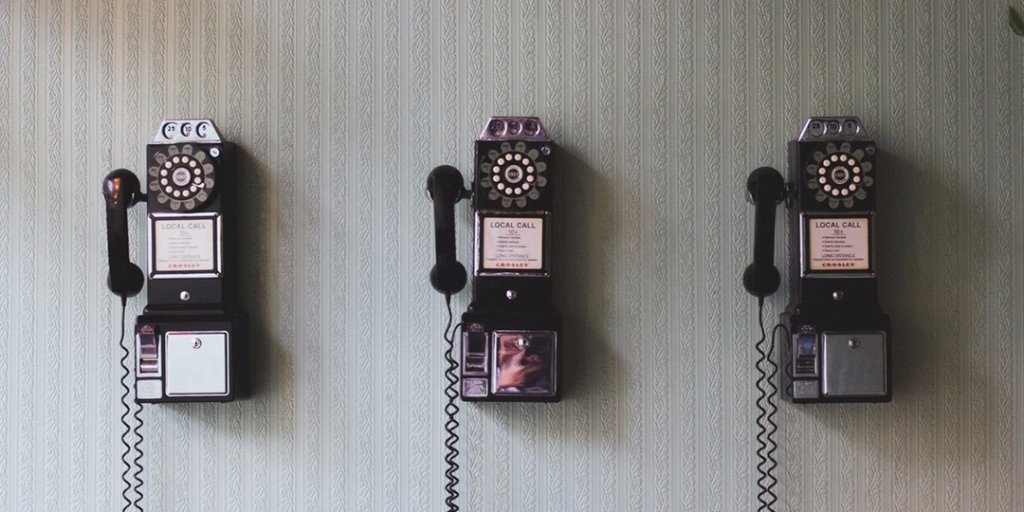 rwgcomms's tweet photo. Hold the phone! You can get multiple numbers on one device with the #RWGMobile app. https://t.co/HRV5tDeDlD