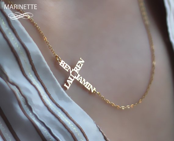 십자가 목걸이...이쁘네요. ㅎㅎ 

#십자가목걸이 #패션 #cross #necklet #여성 #womenfashion #소통 #일상 #선물 #gift🎁 #좋아요 #소통해요 #해외상품