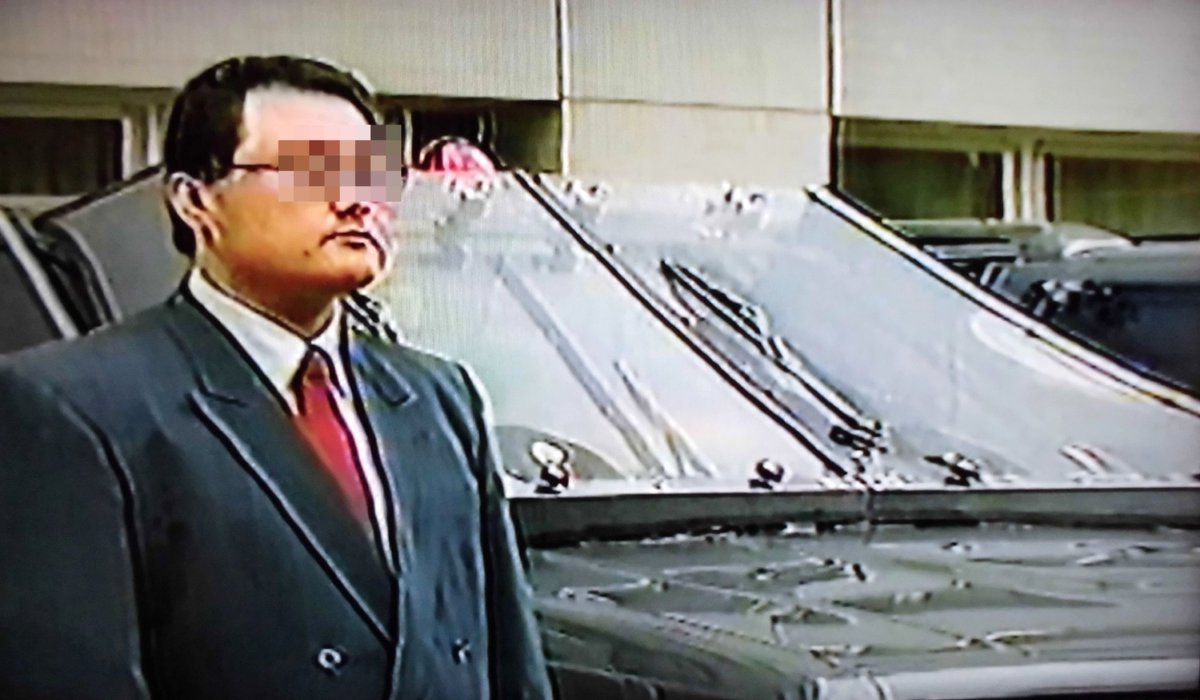 트위터의 Conductor 님 警察ちょっとメモ その昔 福岡県警にこんなのありました 今から20数年前に分厚い防弾ガラスを取り付けた暴力団対策車が活躍してました 当時の暴対車出発式ニュースから 트위터의 Conductor 님 警察ちょっとメモ その昔 福岡県警にこんなのありました 今から20数年前に分厚い防弾ガラスを取り付けた暴力団対策車が活躍してました 当時の暴対車出発式ニュースから