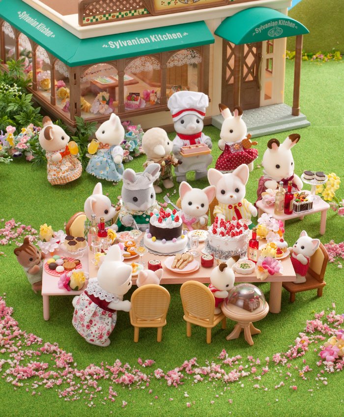 SylvanianUK's tweet image. Did you know our 30th birthday is on #InternationalDayOfHappiness? Coincidence? #SylvanianChildhood