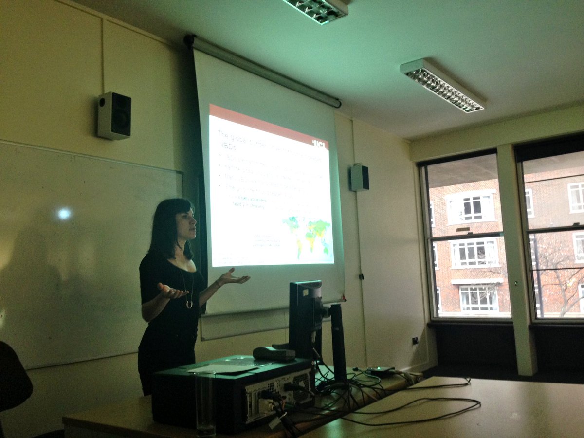 London_NERC_DTP's tweet photo. @lydiafranklinos introduces her #phd plans to model major #vectorbourne diseases in light of #ecology #livestock #climate & #socioeconomics https://t.co/K5DJvIJgUO