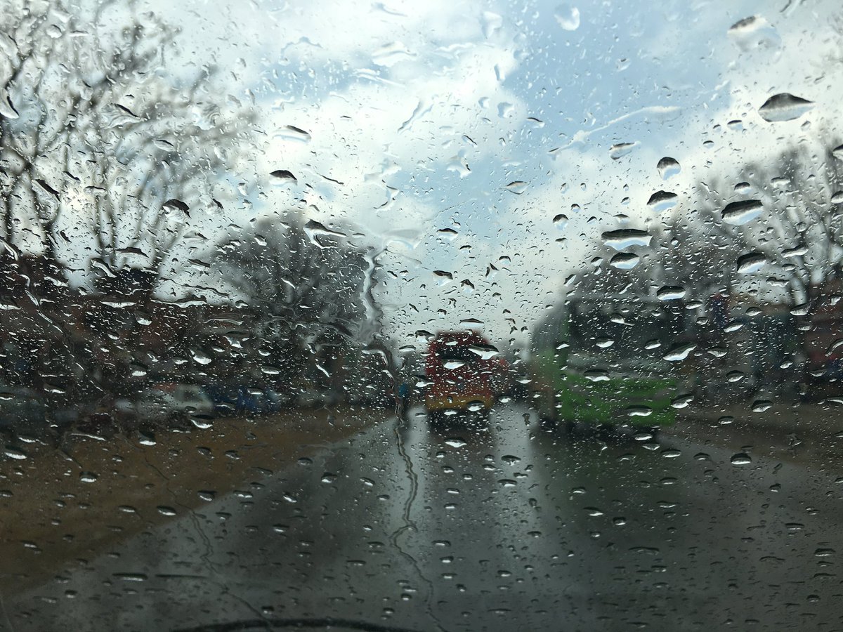 subinbhattarai1's tweet photo. चैत पनि यस्तो आयो 
मानौ चैत नआएर मनसुन आयो 
#rain #raindrop #feelslikemonsoon https://t.co/4FGuLLPJeD