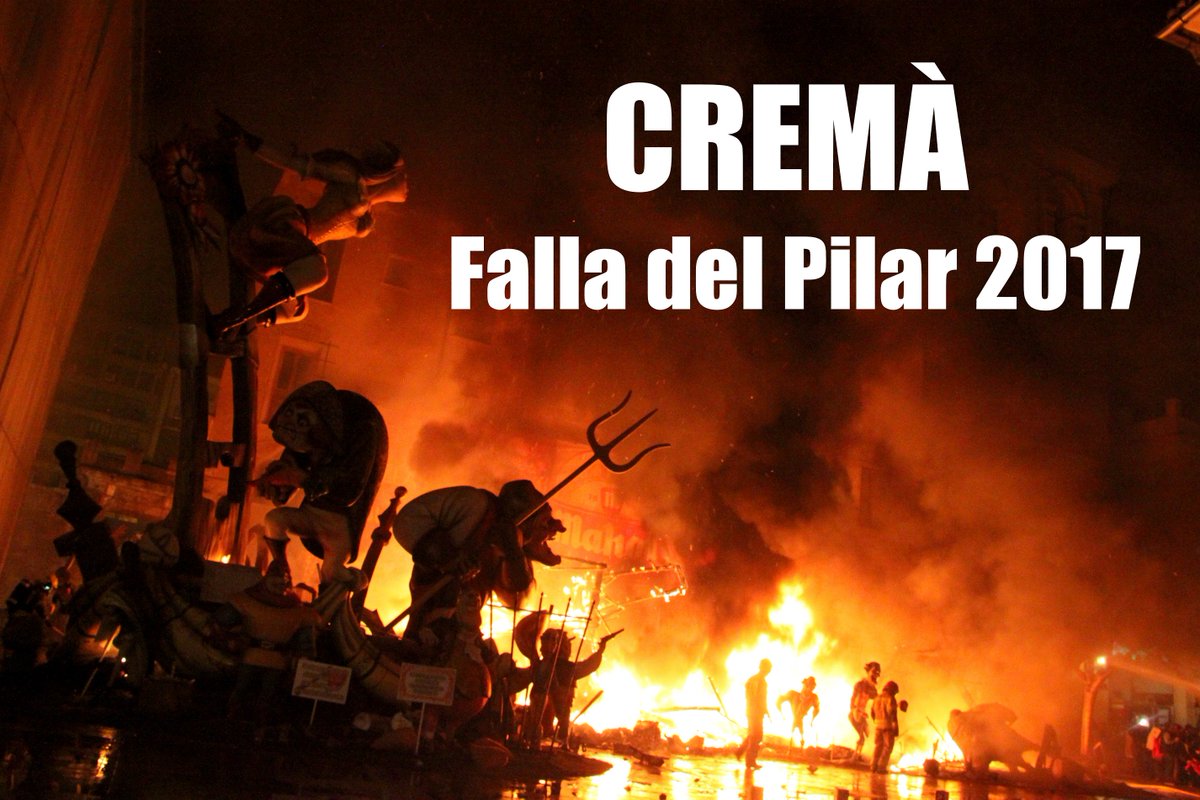 Reviu la #Cremà de la <a href="/FalladelPilar/">Falla del Pilar</a> 2017 en video youtu.be/x1fW7mWnuIY #cremà17 #cremà2017 #falles #falles2017 #nitdelacremà #Fallas
