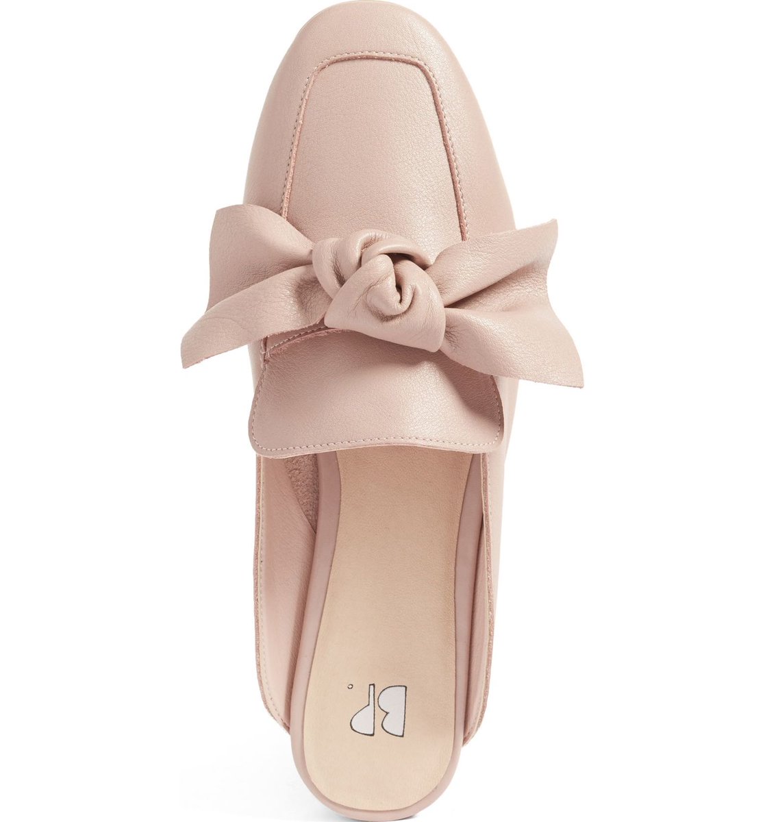 teresalaucar's tweet photo. Couldn't resist & finally ordered these blush beauties >> https://t.co/rTcpkMkGAK #SpringMustHave https://t.co/cyvpJzCn4T