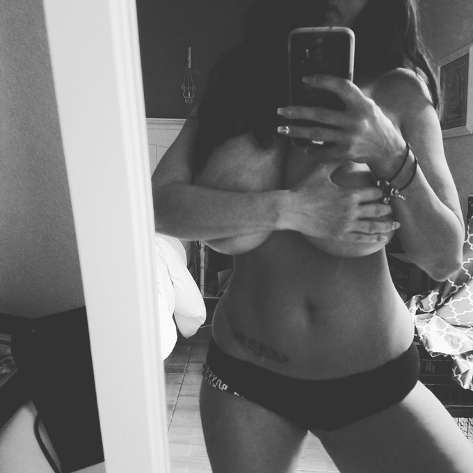 Oh hi.. https://t.co/ZL5vfSalKq<a href="/tag/thursdaymorning"class="tags"><span>#thursdaymorning</span></a>