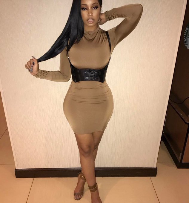 It's all there 🍩 #FAME https://t.co/a1fe6d2BMo<a href="/tag/fame"class="tags">#FAME</a>