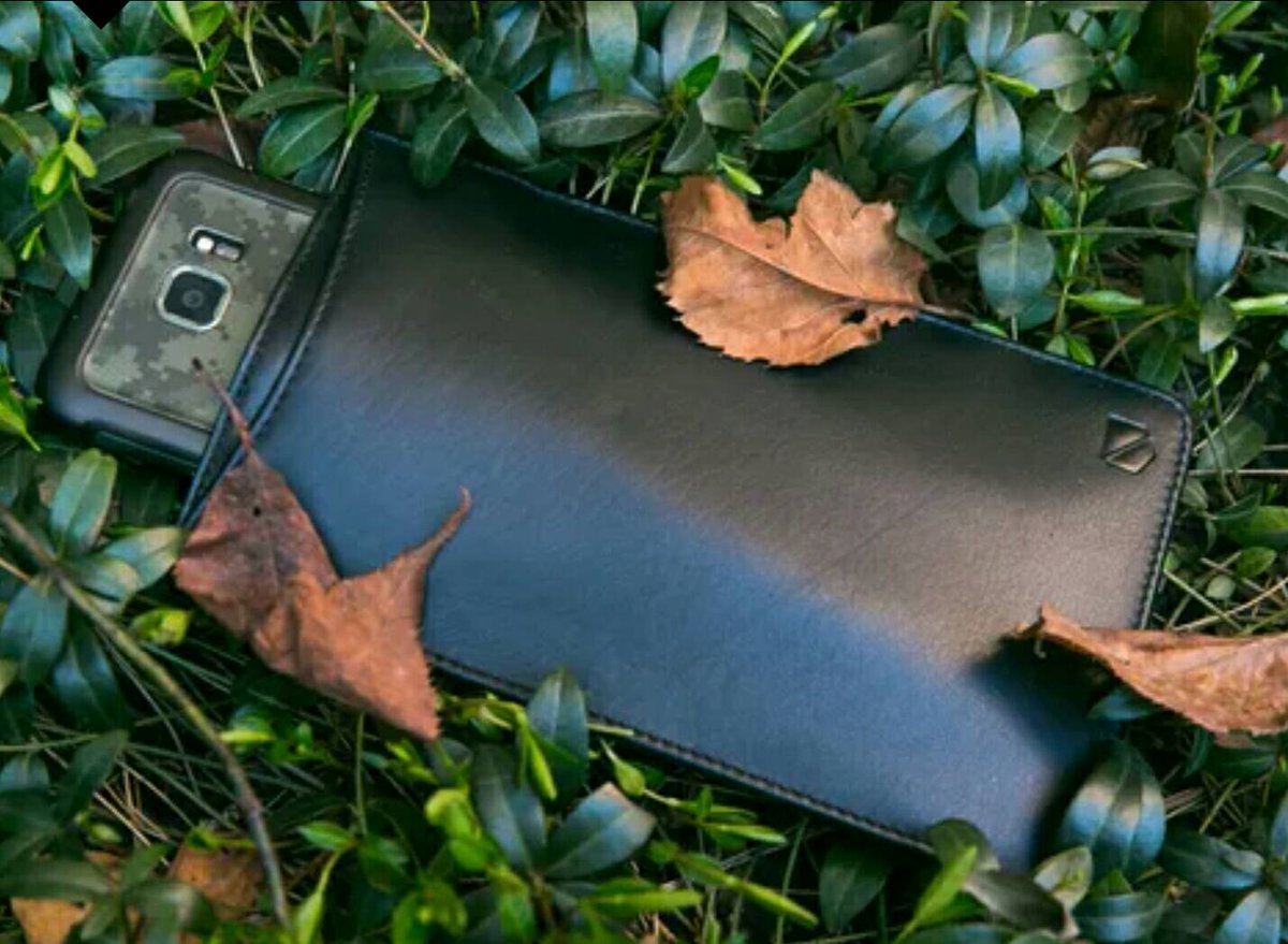 vnona's tweet photo. @womenatliberty: Meet the privacy pocket that takes your phone off the grid by @sarahtew via @CNET
https://t.co/c3PrKS0Qgd #techucanuse https://t.co/uo1tDA05Tm