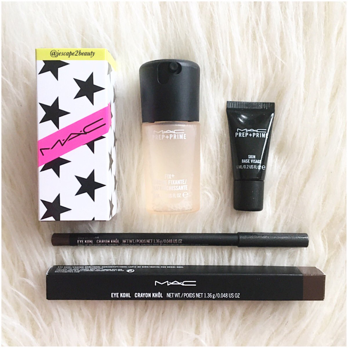 makeupaddictl9's tweet photo. I hope you're all have a good Monday! These are a few @MACcosmetics products I bought. #macworkitout #maccosmetics #makeupaddict #maclover https://t.co/j5NVNSfOmE