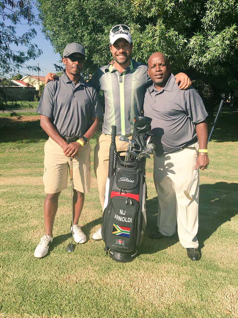 arnoldi10nj's tweet photo. Fun day out at Soweto CC...
Giving back to this game I love ⛳️@Sunshine_Tour  #joburgopen2017 #ProAm https://t.co/pXUteClrps