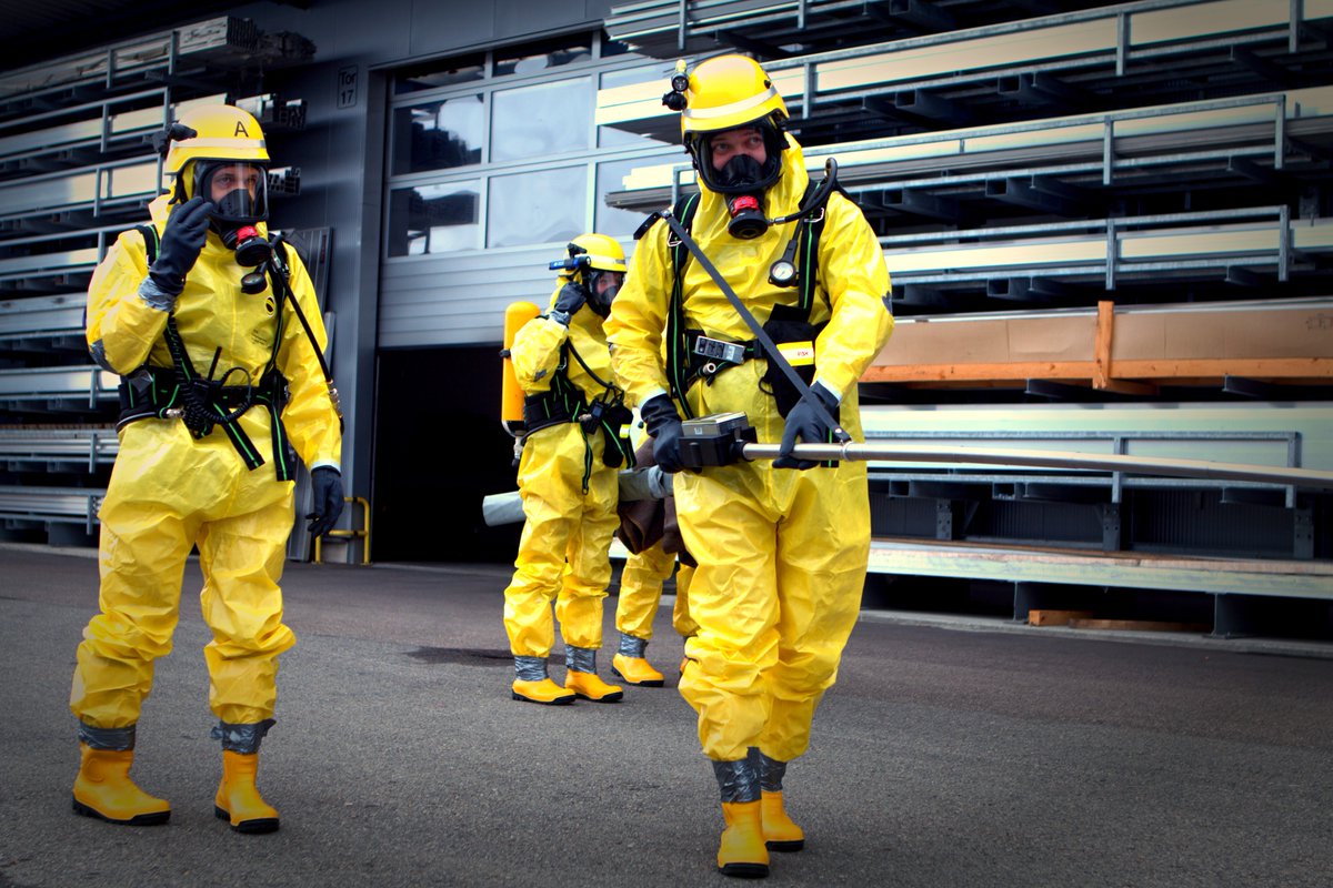 THW_FN's tweet photo. Am Wochenende fand unsere CBRN Abschlussübung statt. Danke an alle Beteiligten. #THW #THW_FN #CBRN https://t.co/optuS7QU2x