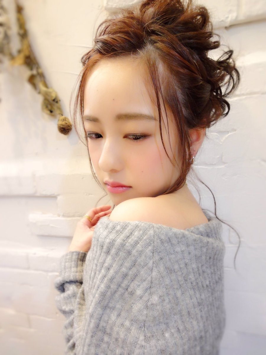 Ch Nami あんにゅいおだんご 作ってます 吉祥寺 美容室 Bormee ヘアメイク ヘアセット 着付け ブライダル 卒業式