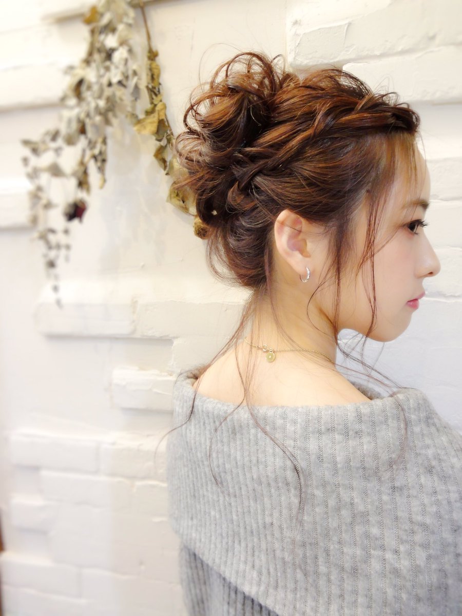 Ch Nami あんにゅいおだんご 作ってます 吉祥寺 美容室 Bormee ヘアメイク ヘアセット 着付け ブライダル 卒業式