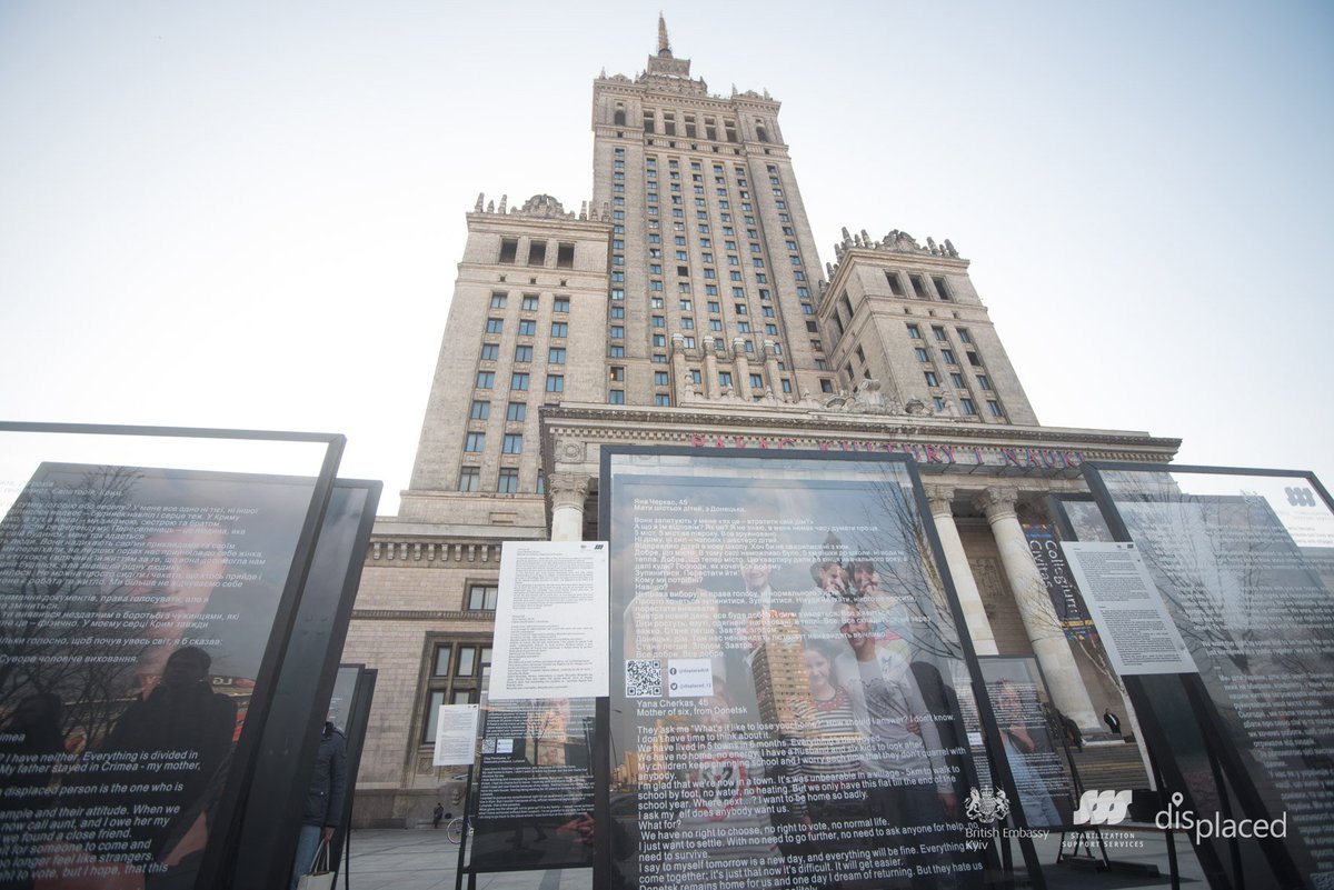 Displaced_12's tweet photo. @Displaced_12 o osobach przesiedlonych wewn. na Ukrainie jest jeszcze 3 dni w @Warszawa na @PlacDefilad zapraszamy! #DisplacedUA #IDPs https://t.co/2fCdz8g0Qy