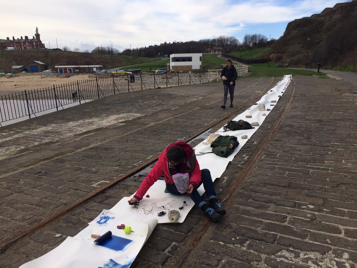 #printersSymphony 50m roll #print #mapping #inking begins <a href="/JuliaMcKinlay/">Julia McKinlay</a> <a href="/gltate/">Georgina Tate</a> <a href="/Eleanormorgan_/">El Morgan</a> <a href="/FineArtNCL/">Fine Art NCL</a>