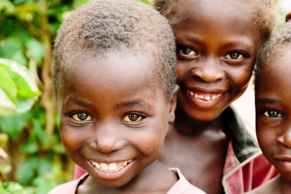 MihadB's tweet photo. keep smiling.... it makes people wonder what you're up to.<3
 #foreverychild #UNICEF #Boudymihad https://t.co/cX1nb3C7tE