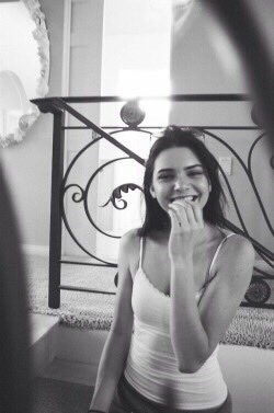 Spens_Official's tweet photo. Kendall so beautiful when she smiles #part2 https://t.co/kIpcylXMvl