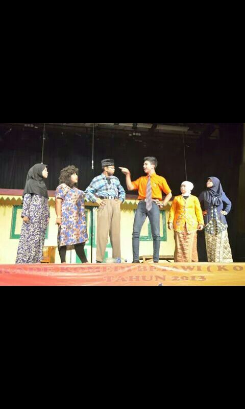 Nah kalo ini, atlas lagi mentas di kombet (komedi betawi)