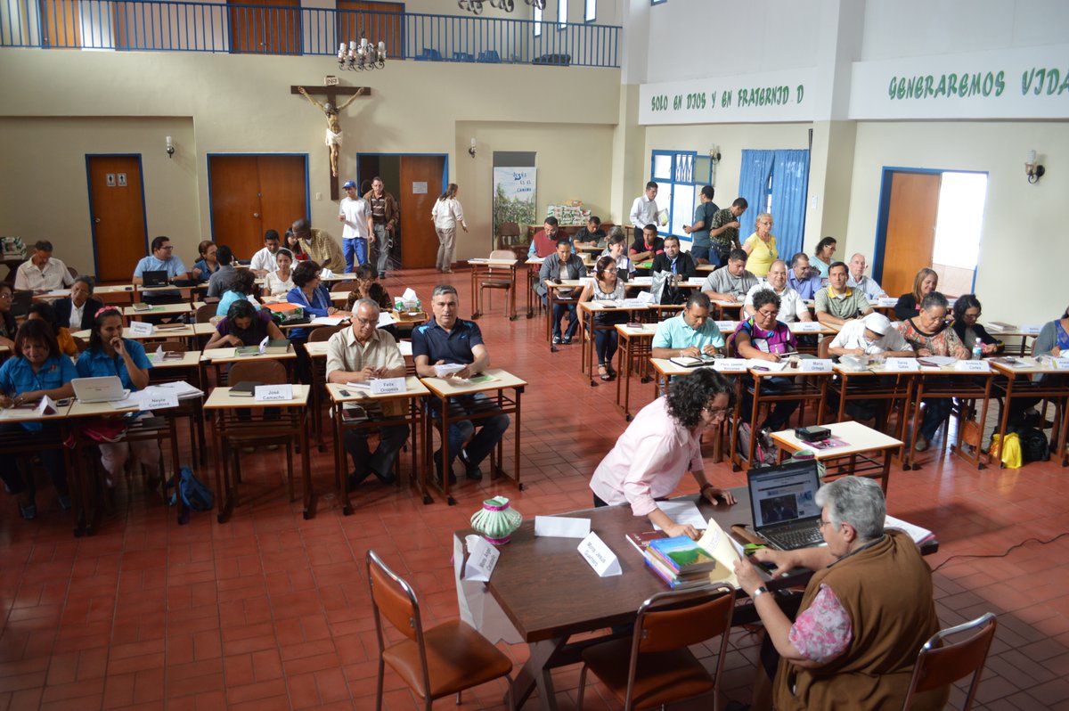 CEVmedios's tweet image. Exhortación Apostólica “Amoris laetitia”, tema principal del Encuentro Nacional de Directores de Catequesis 2017
facebook.com/CEVmedios/post…