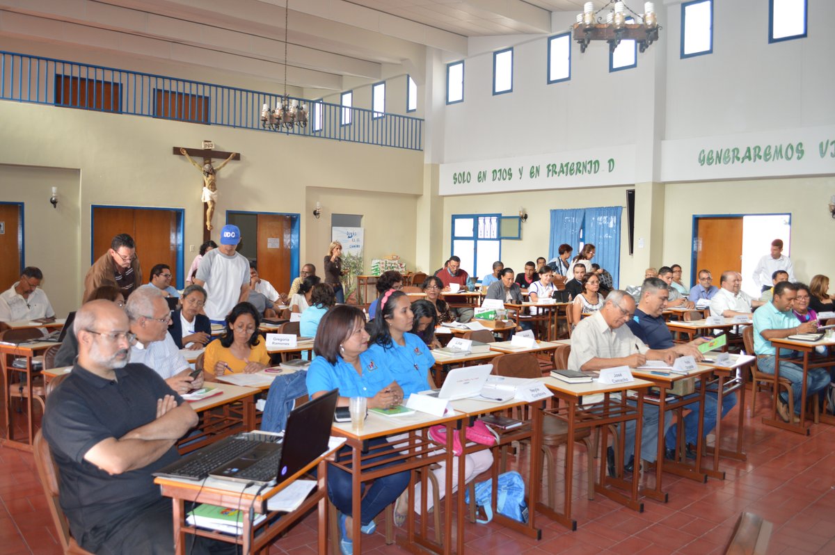 CEVmedios's tweet image. Exhortación Apostólica “Amoris laetitia”, tema principal del Encuentro Nacional de Directores de Catequesis 2017
facebook.com/CEVmedios/post…