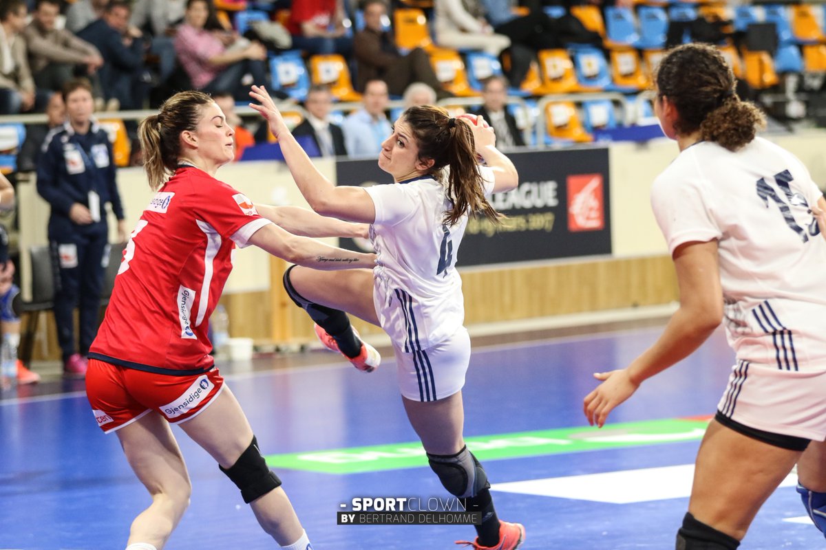 LFH_Officiel's tweet image. #EdF - 💥Images de la rencontre entre l'équipe de France A' et la Norvège A' au PDS d'Orléans. 

🗒bit.ly/2nVtGyO
📸@SportClown/LFH