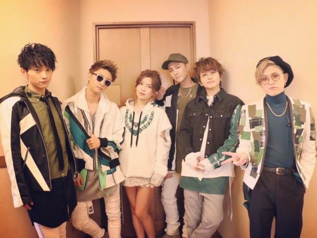 1211ssAAA's tweet photo. ユニバに行ってきました〜😳
AAAのLIVEは���選して行けんかったけど、

しんちゃんが手振りよるの見れたし、
秀太がジェットコースター乗っとん見れたし最高でした😻

昨日に戻りたい😂😂😂（笑） https://t.co/nLge4Nzuas